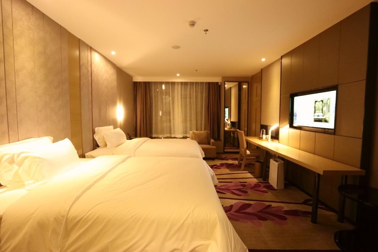 Lavande Hotel Foshan Yiwu Commodities City Dış mekan fotoğraf