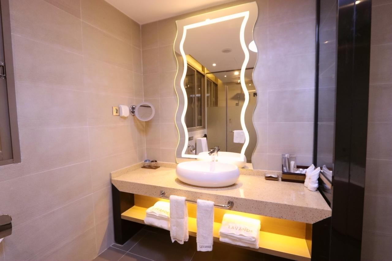 Lavande Hotel Foshan Yiwu Commodities City Dış mekan fotoğraf