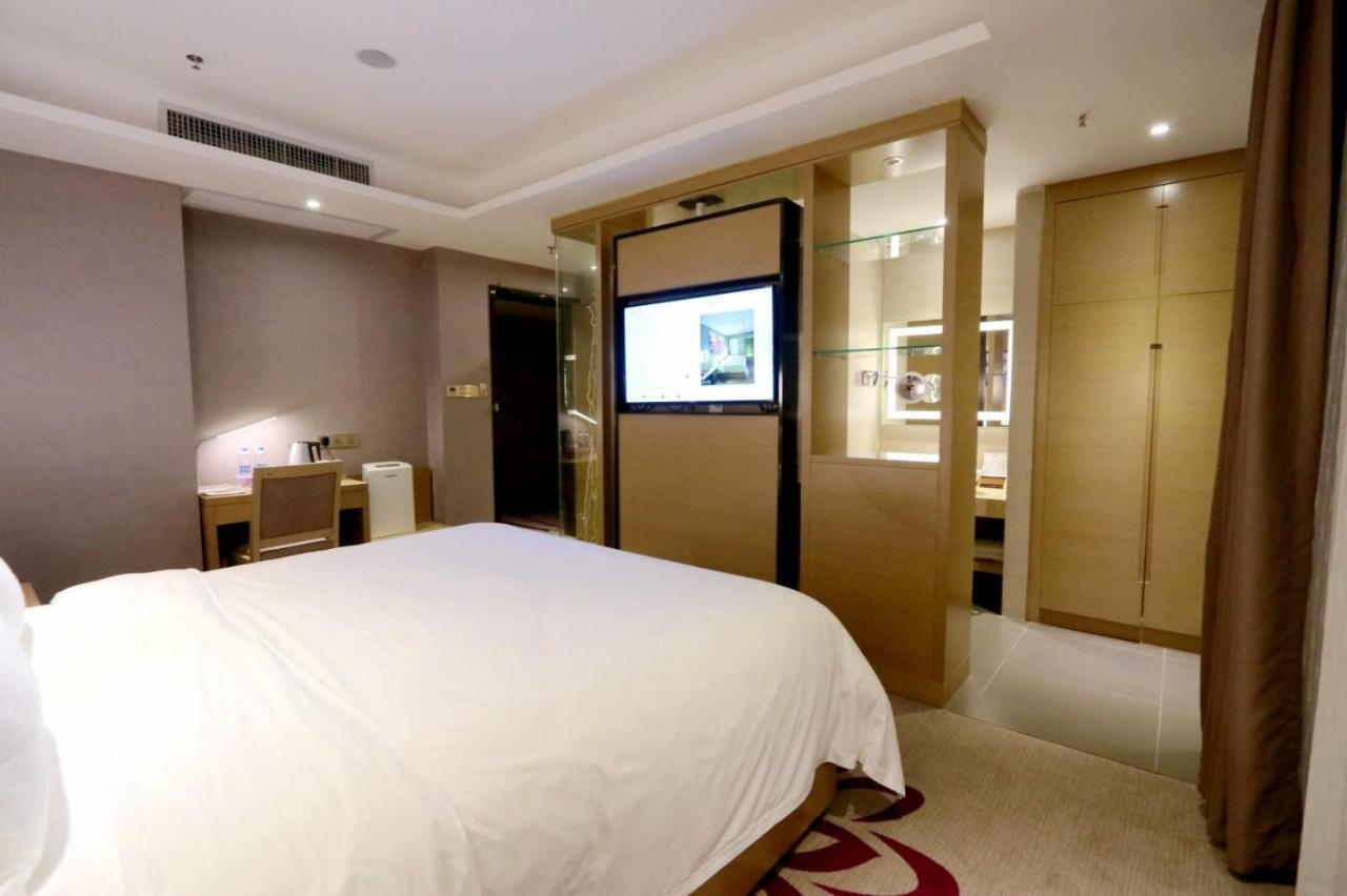Lavande Hotel Foshan Yiwu Commodities City Dış mekan fotoğraf