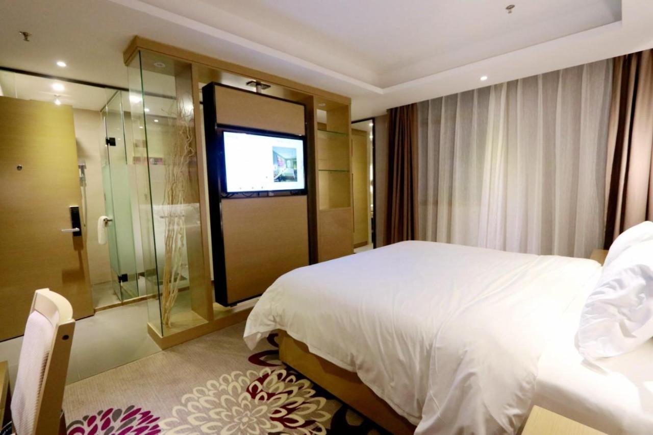 Lavande Hotel Foshan Yiwu Commodities City Dış mekan fotoğraf